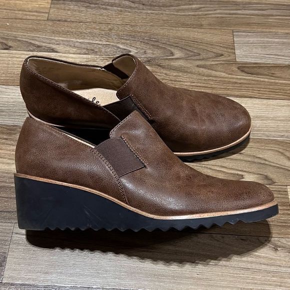 Life Stride Zora Wedge Slip on Faux Leather Upper Round Toe Brown Black Size 10W - Picture 3 of 10
